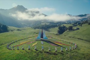 'Los Juegos del Hambre' quiso valerse de los pastos verdes de Asturias para su rodaje. Con lo que no contaron fue con este terrible agosto