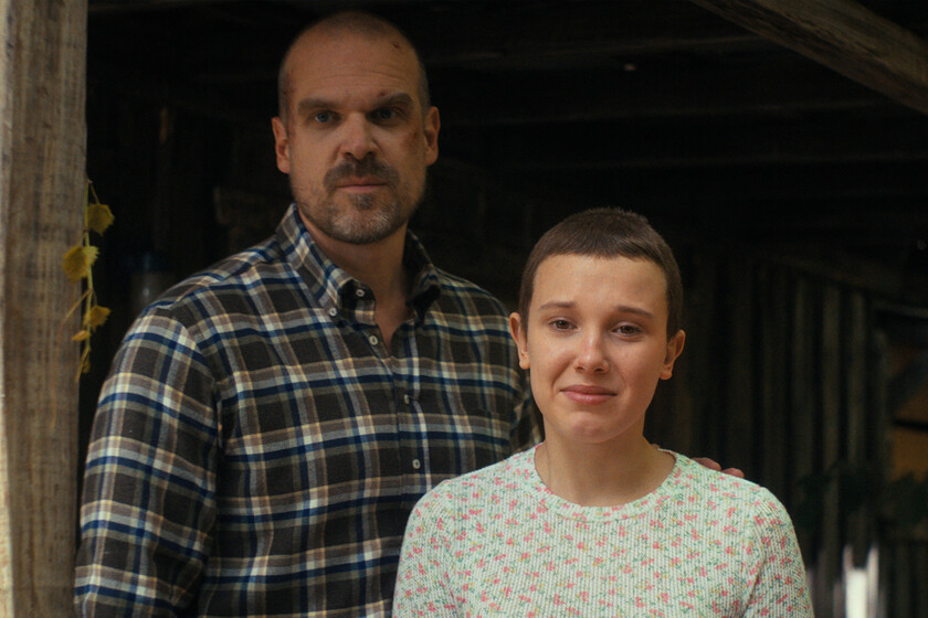 Millie Bobby Brown quiere dejar los rumores de lado y asegura que rodar 'Stranger Things' con David Harbour le hace dar "lo mejor" de sí misma