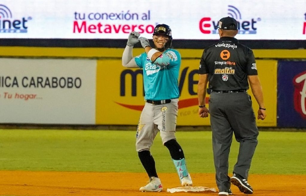 Leones derrota a Tigres y Magallanes vuelve a caer
