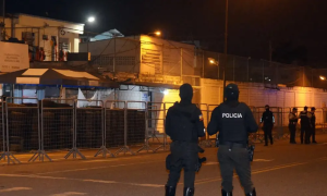 Motín en cárcel de Ecuador dejó 32 muertos asfixiados, incluyendo dos venezolanos