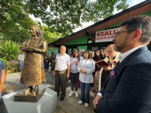 Centro +Salud Madre Carmen atiende a los adultos mayores