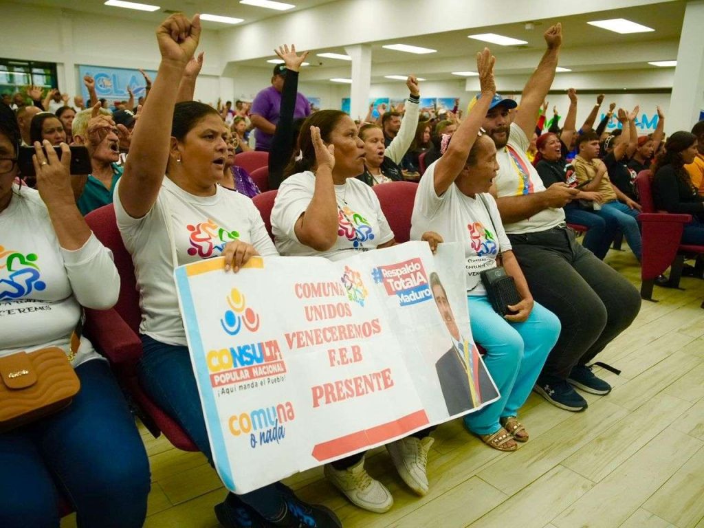 Comunas firman convenio con fondo del Consejo Federal de Gobierno