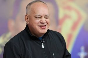 'Ellos creen que el problema aquí es un hombre o una mujer'