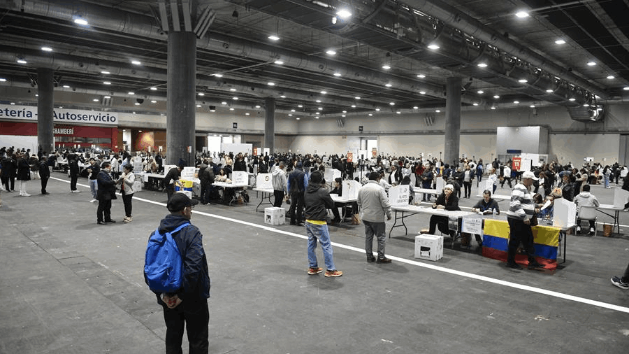 Ecuador decide su soberanía este domingo