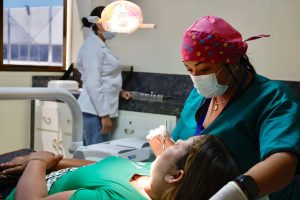 Jornada odontológica favoreció a 100 personas en Cumaná