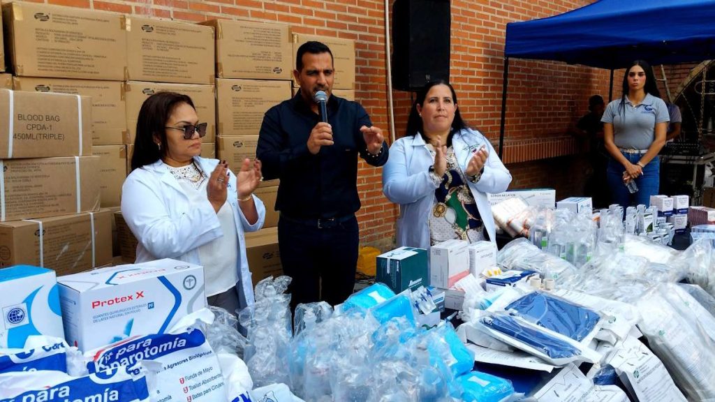 La Guaira recibe más de 330.000 insumos médicos para hospitales