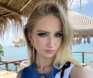 Miss Noruega denunció que el Top 10 fue seleccionado días antes de la final