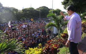 Maduro juramentó a 5.336 Comités de Base de la Juventud