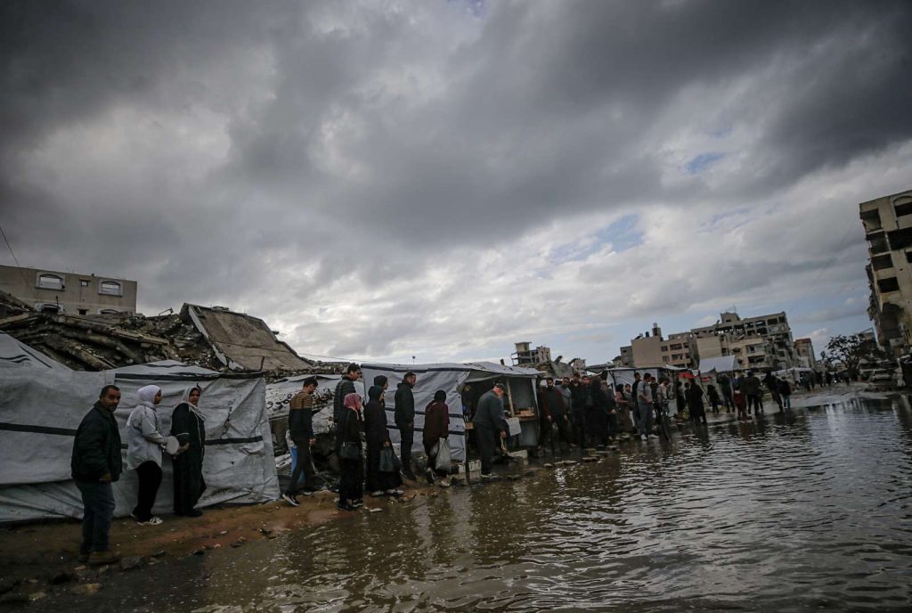 ONU: miles de gazatíes sin refugio en el invierno