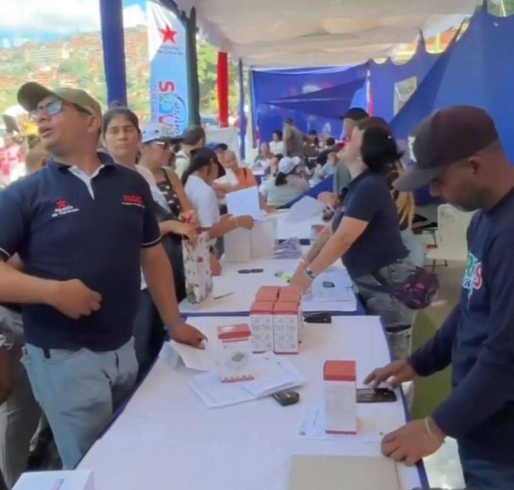 Operación Sonríe ha atendido 1.042 consejos comunales en Caracas