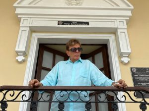 Osmel Sousa no continuará en el Miss Universo