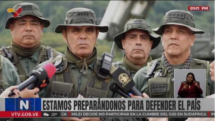 Padrino López: seguiremos la preparación en defensa de la patria