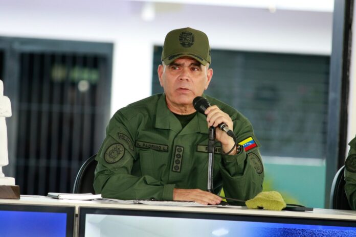 "Seguimos firmes para defender la patria"