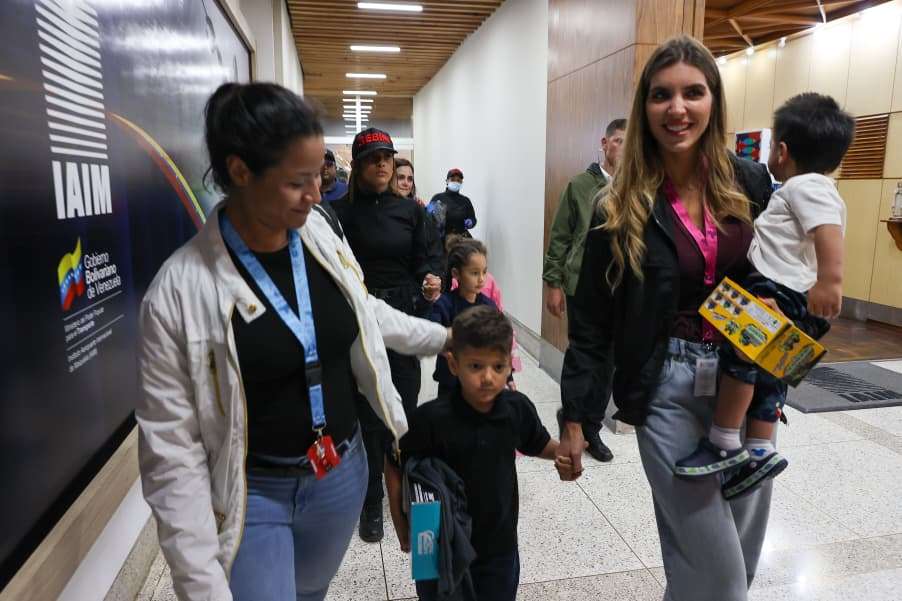 Plan Vuelta a la Patria lamenta suspensión de vuelos de repatriación