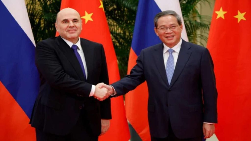 Rusia y China se reúnen para fortalecer asociación estratégica