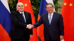 Rusia y China se reúnen para fortalecer asociación estratégica