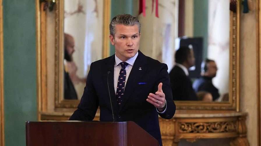 Secretario de Guerra de EEUU promete “matar” a quien ingrese drogas a EEUU