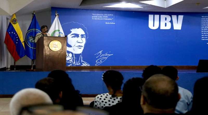 Venezolanos imparten conferencias sobre Hidrología Isotópica en la UBV
