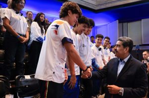 Venezuela da un salto al espacio profundo