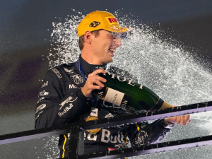 Verstappen gana en Las Vegas y se acerca al campeonato