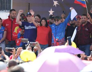 Vicepresidenta: si nos toca defender a Venezuela estamos listos y prestos