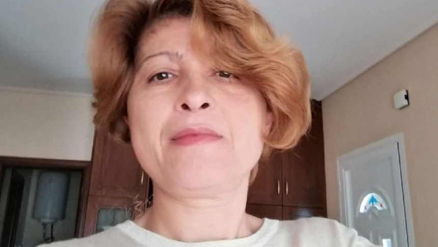 Su bufanda se atoró en una máquina de hacer pan mientras la limpiaba y todo terminó en tragedia