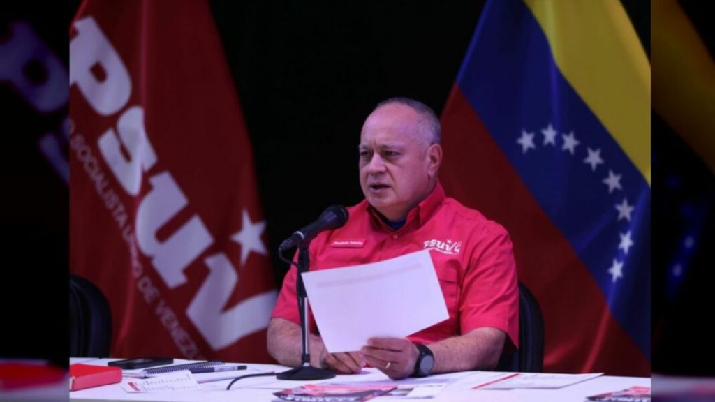 Diosdado Cabello llamó a los periodistas y a la militancia a observar de cerca las actividades políticas del país para evitar percepciones distorsionadas