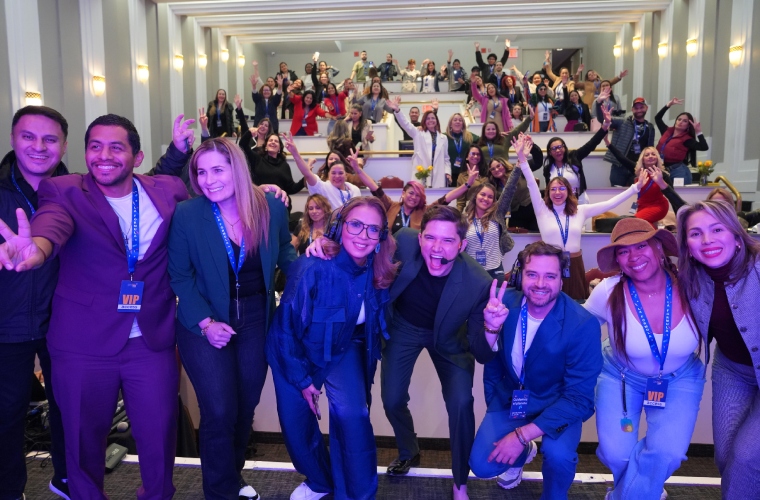 Con ‘La Fórmula’ de Jhonatan Olivares, más de 1.400 hispanos se han formado en contenido digital