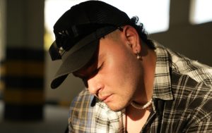 JotaG regresa como solista con su tema “Tenemos que hablar”, fiel a su evolución artística