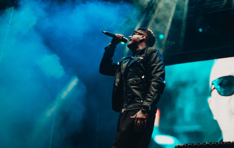 Juan Miguel encendió el “Nocturneando” en Chacao con su show