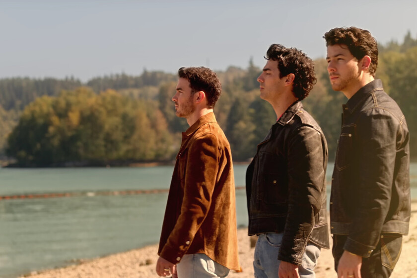 Los Jonas Brothers confirman 'Camp Rock 3', que ya tiene teaser del retorno. Eso sí, echaremos de menos a una de sus piezas clave