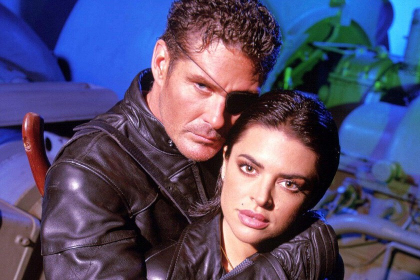 Antes del universo cinematográfico de Marvel, Nick Fury ya tenía su propia película con una figura emblemática de los noventa