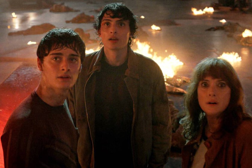 'Stranger Things' se estira con un segundo volumen que no aporta gran cosa a la historia. Pero también mantiene intacto su corazón antes de la batalla final