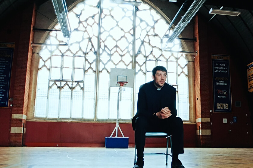 De entre los muertos', y nos ha pillado a todos por sorpresa