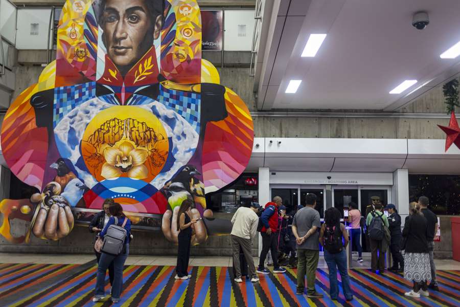 Aerolíneas mantienen sus actividades diarias