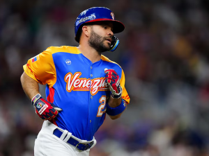Altuve aún no se decide sobre el Clásico Mundial
