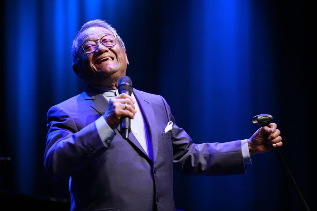 cinco matrimonios y 400 canciones del autor que le puso letra al amor