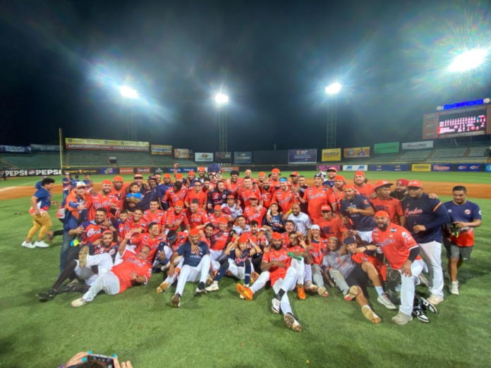 Caribes dejó en el terreno a los Tigres con jonrón de Herlis Rodríguez y pasan al Round Robin