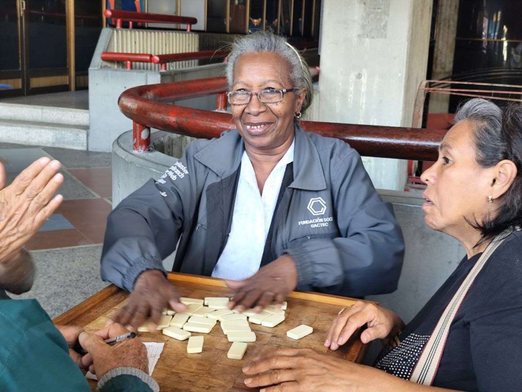 Celebran aniversario de la Gran Misión en Amor Mayor en Mérida