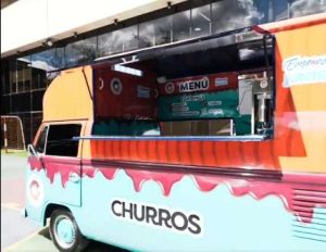 Churros Maripérez recibe apoyo del programa Emprender Juntos