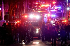 Confirman dos muertos y ocho heridos tras tiroteo en universidad de EEUU