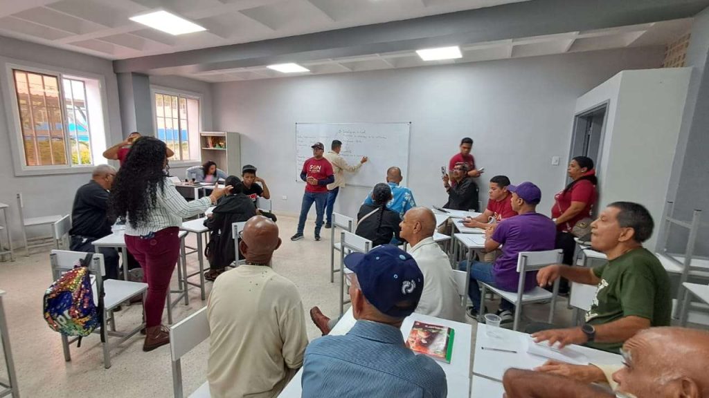 Crearán escuela de comunicación popular en el municipio Sucre