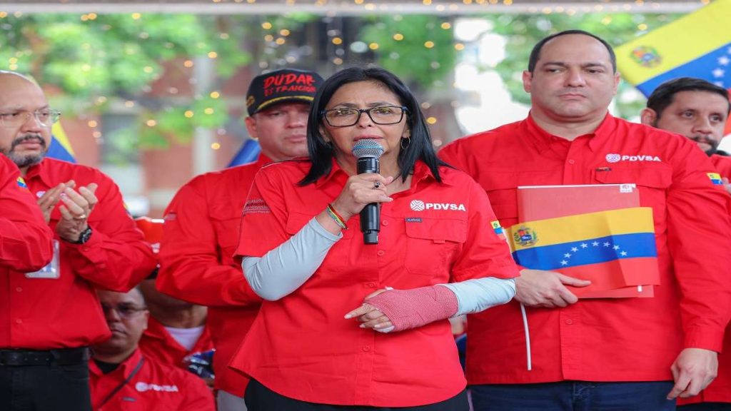 Delcy Rodríguez: si EEUU quiere petróleo de Venezuela, tiene que pagarlo