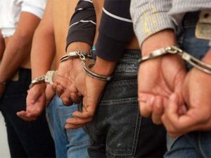 Detenidos por agresiones y violencia familiar