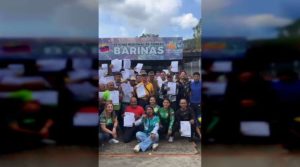 Entregados 400 títulos de tierra a productores agrícolas de Barinas