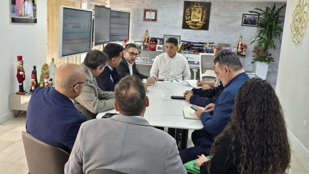 Inician mesas de trabajo con sector privado para fortalecer el SEN