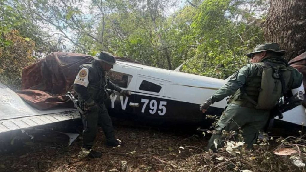 Inutilizadas dos aeronaves asociadas al narcotráfico en Apure