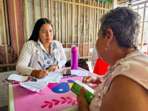 Jornada “Más años, más amor” atiende a abuelos en Cumaná