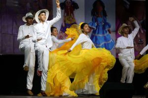 Joropeando en India - Últimas Noticias