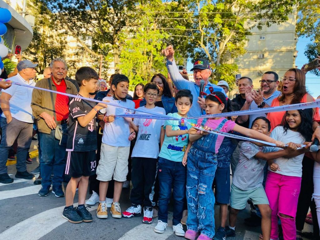 Juntos Todo es Posible rehabilitó residencias de la UD3 de Caricuao